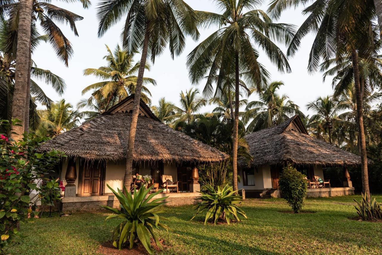 Neeleshwar Hermitage Nīleshwar Kültér fotó